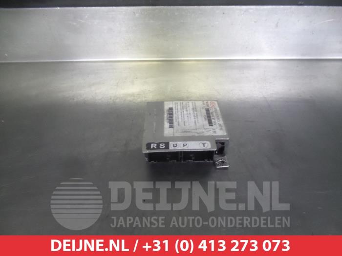 Kia Carens Airbag Modul O303027