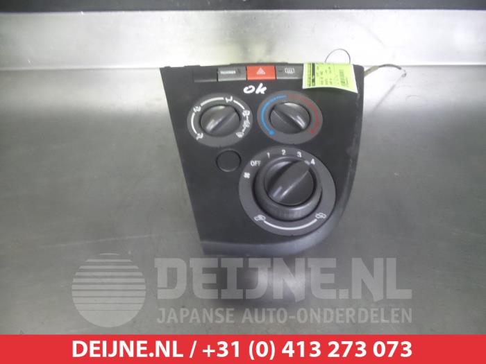 Daihatsu Cuore Kachel Bedieningspaneel O306158