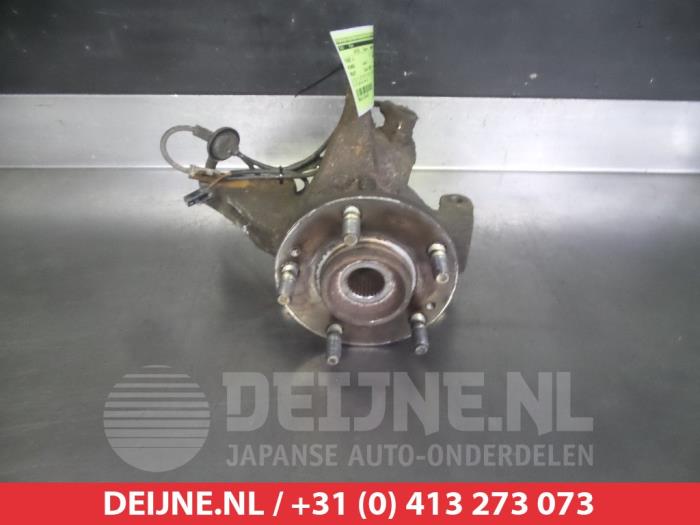 Hyundai Trajet Knuckle, front left O322379