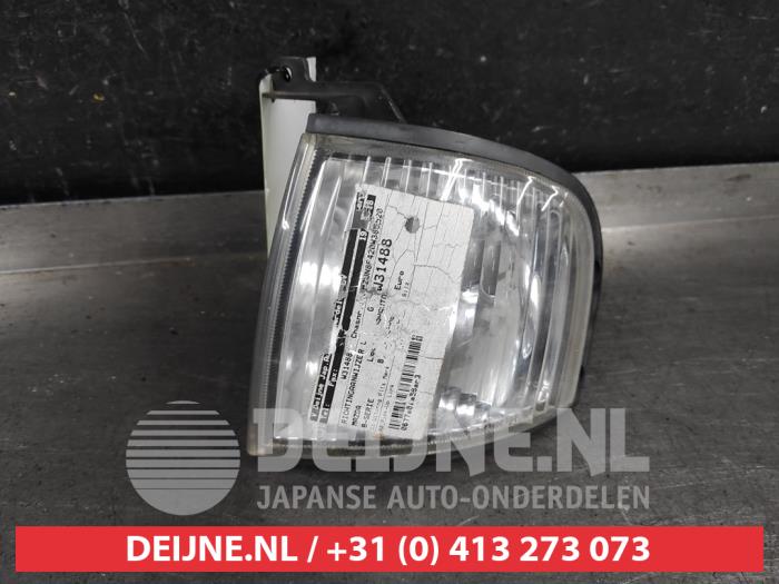 Mazda B-Serie Richtingaanwijzer links O268804