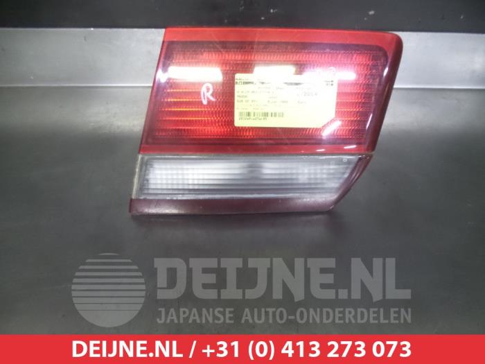 Mazda 626 Heckklappenreflektor rechts O297061