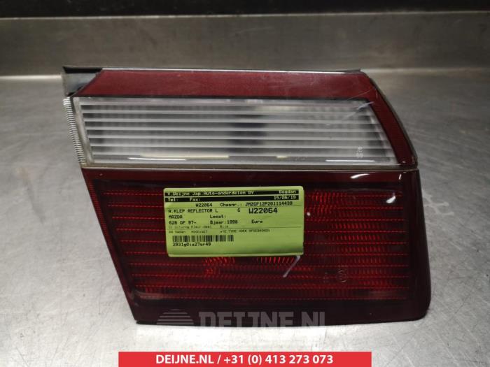 Mazda 626 Heckklappenreflektor links O296930