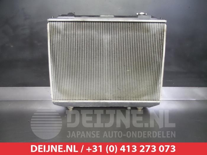 Gebruikte Radiateur Mazda B (UJ/UN) 2.5 TDiC 4x4 Prijs op aanvraag aangeboden door V.Deijne Jap.Auto-onderdelen BV