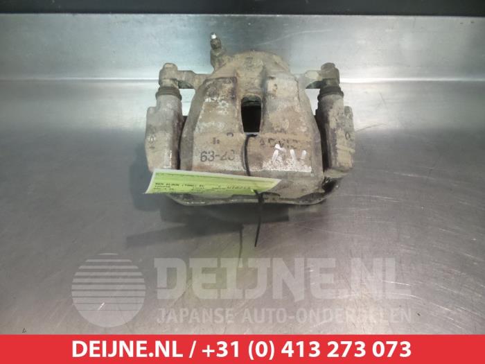 Toyota Rav-4 Bremszange rechts vorne O326928