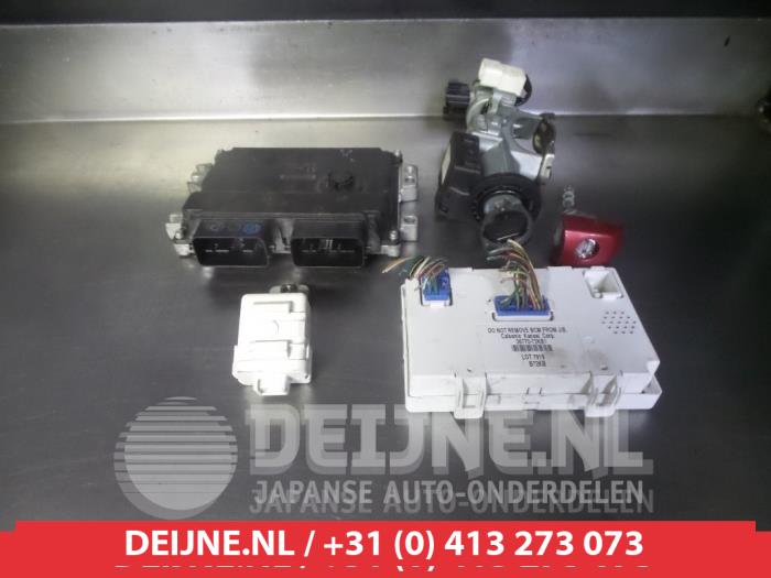 Suzuki Swift Zündschloss+Schlüssel O335831