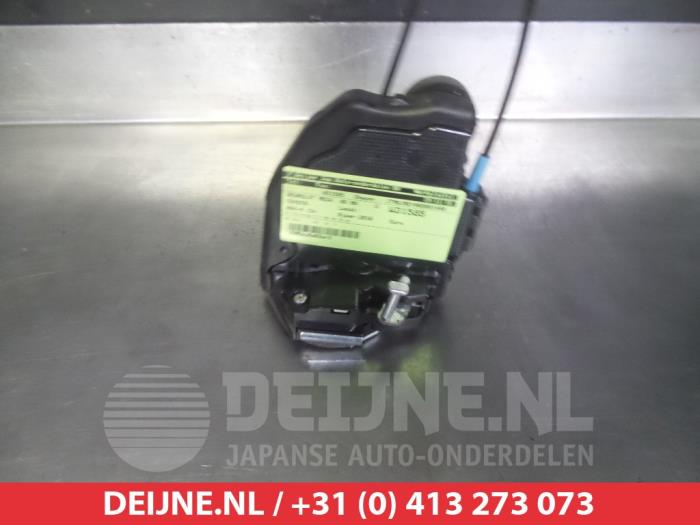 Toyota Rav-4 Rear door mechanism 4-door, right O281875