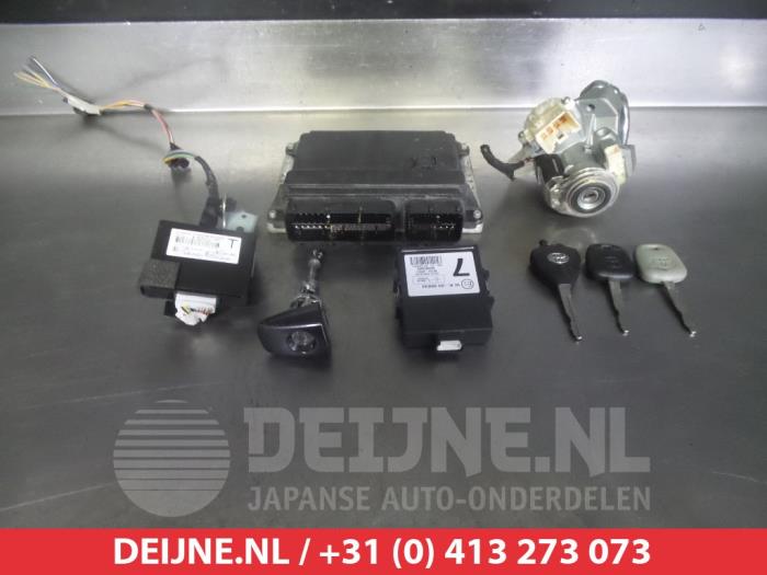 Toyota Verso Steuergerät Motormanagement O345577