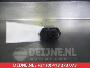 Isuzu D-MAX Heater resistor O367951 photo 2