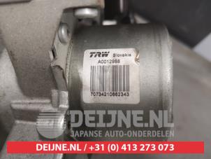 Mazda 2 Lenksäulenwelle O332904 foto 2