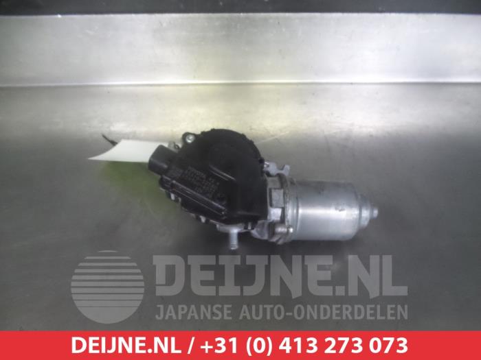 Toyota Verso-S Ruitenwissermotor voor O349470