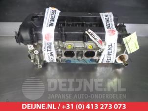 Cilinderkop van een Mazda 6 2005