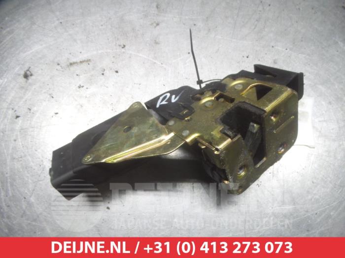 Mitsubishi Space Star Deurslot Mechaniek 4Deurs rechts-voor O280996