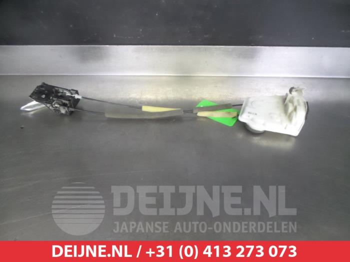 Mazda CX-3 Türschlossmechanik 4-türig rechts vorne O280693