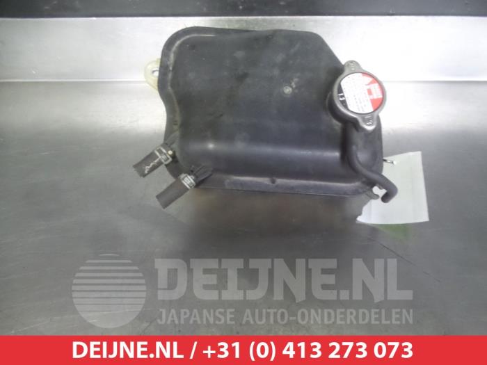 Honda FR-V Expansion vessel O341674