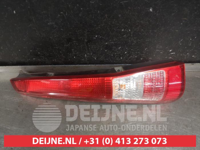 Daihatsu Cuore Achterlicht links O298412