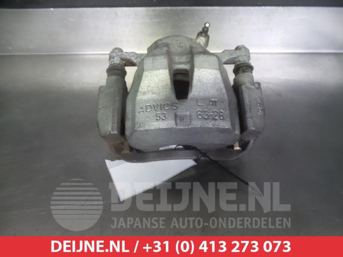 Toyota Auris Remklauw (Tang) links-voor O325707