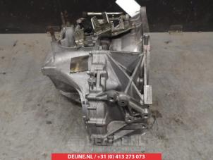 Mitsubishi ASX Versnellingsbak O372637 foto 2