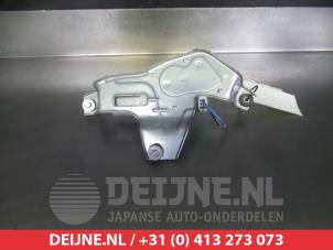 Mitsubishi ASX Scheibenwischermotor hinten O301243 foto 2