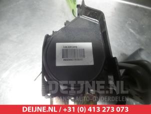 Kia Carens Sicherheitsgurt rechts vorne O315185 foto 2