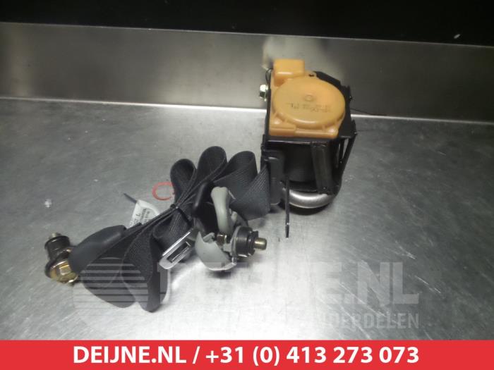 Suzuki Liana Veiligheidsgordel links-voor O314898