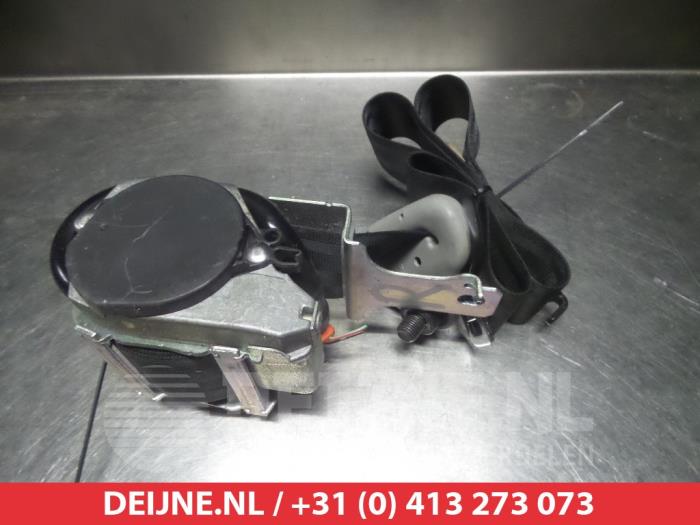 Mazda 3 Sicherheitsgurt rechts vorne O315037