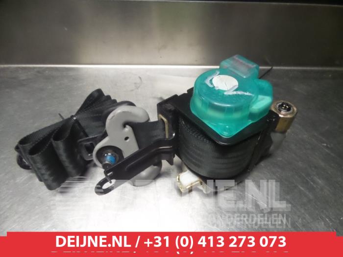 Mazda 2 Veiligheidsgordel links-voor O314656