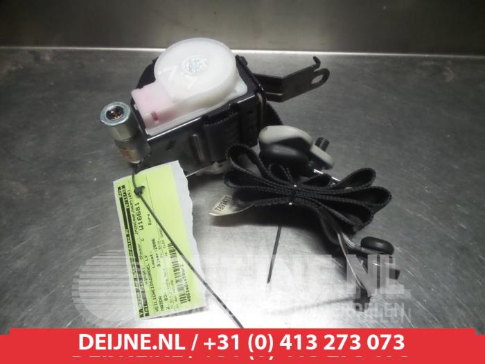 Mazda 2 Veiligheidsgordel links-voor O314659