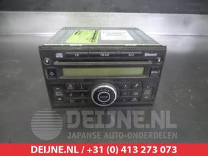 Gebruikte Radio Nissan Navara (D40) 2.5 dCi 16V 4x4 Prijs op aanvraag aangeboden door V.Deijne Jap.Auto-onderdelen BV