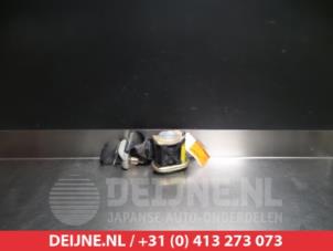 Toyota Corolla Verso Veiligheidsgordel rechts-achter O316075 foto 2