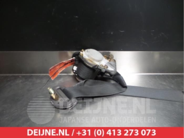 Toyota Celica Front seatbelt, right O315463
