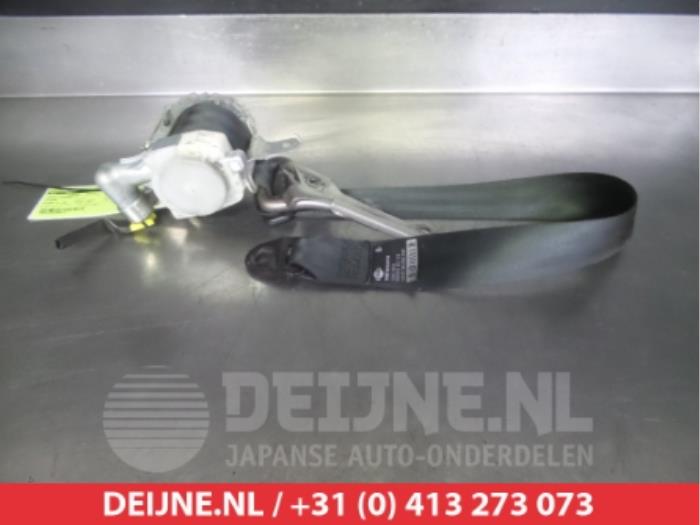 Nissan Micra CC Front seatbelt, left O314747