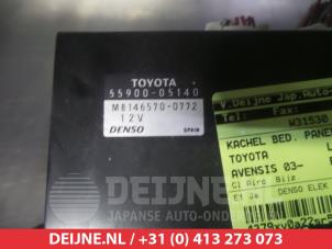 Toyota Avensis Kachel Bedieningspaneel O306312 foto 2