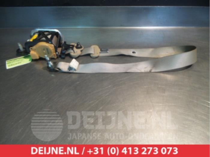 Nissan Murano Front seatbelt, left O314743