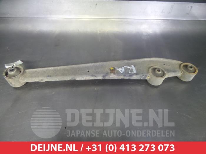 Nissan Pixo Draagarm rechts-achter O384197