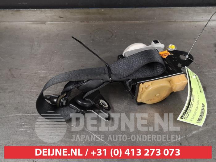 Nissan 350 Z Sicherheitsgurt rechts vorne O315139