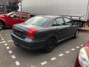 Toyota Avensis Tür 4-türig rechts hinten O286769 foto 2