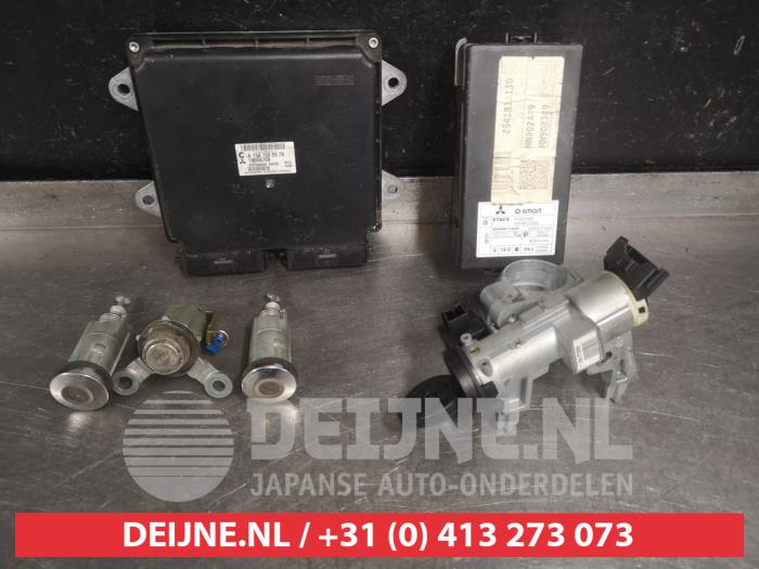Mitsubishi Colt Ignition lock + key O335566