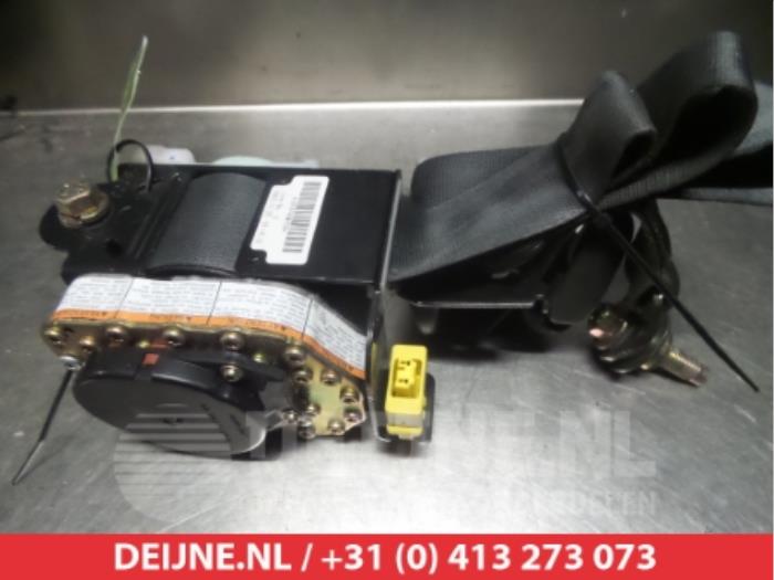 Honda Accord Front seatbelt, right O315320