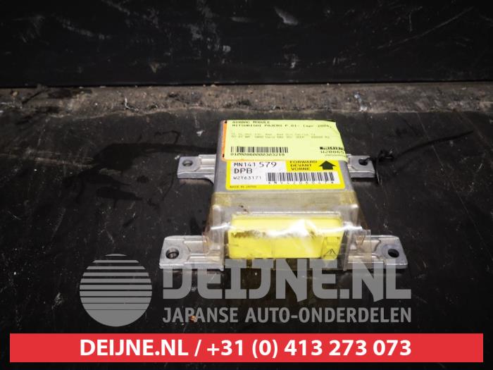 Mitsubishi Pajero Airbag Module O303219