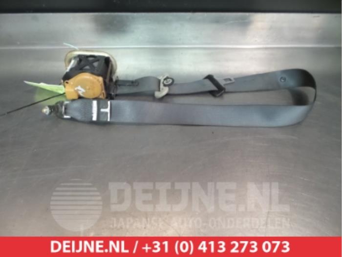 Suzuki Liana Veiligheidsgordel rechts-voor O315385