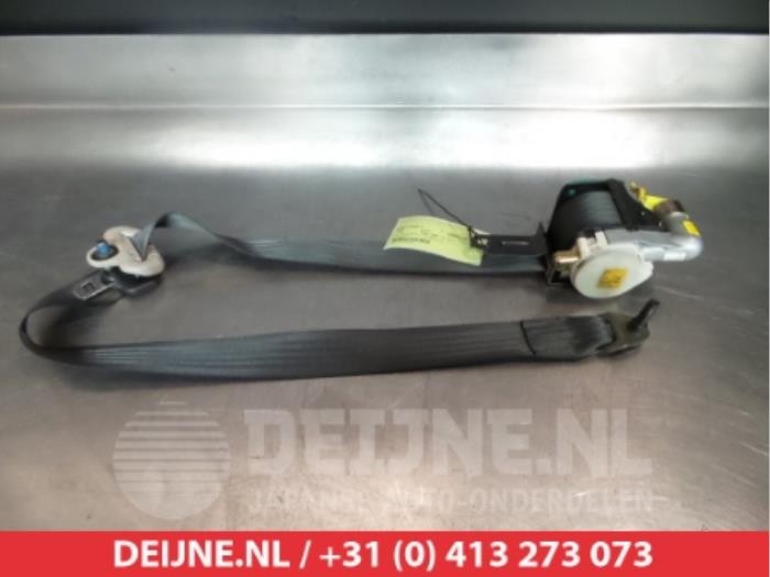 Mazda 2 Veiligheidsgordel rechts-voor O315027