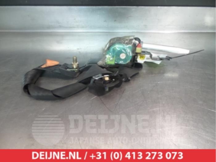 Mazda 323F Sicherheitsgurt rechts vorne O314991