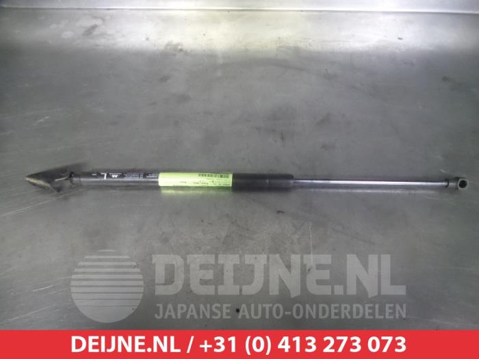 Mitsubishi Space Star Gasdemper links-achter O294074