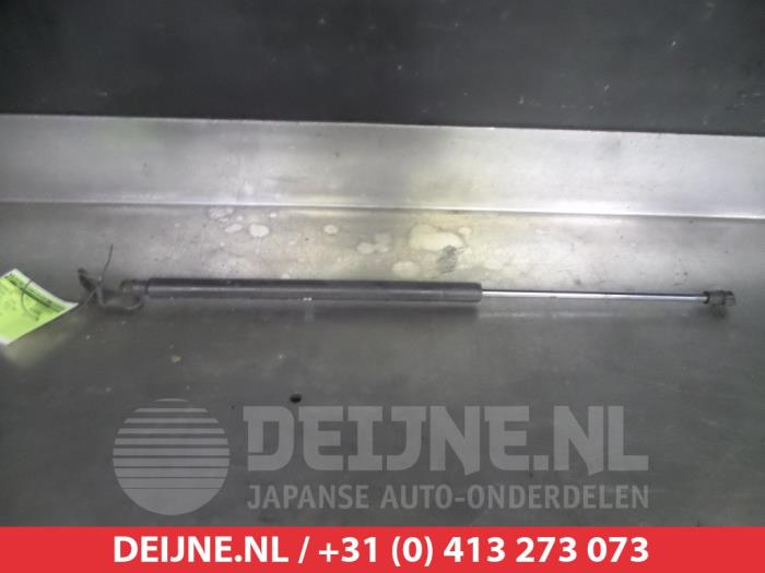 Mitsubishi Space Star Gasdemper rechts-achter O295106