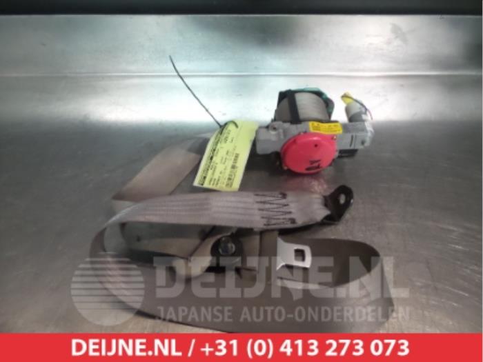 Mazda Premacy Sicherheitsgurt rechts vorne O315020