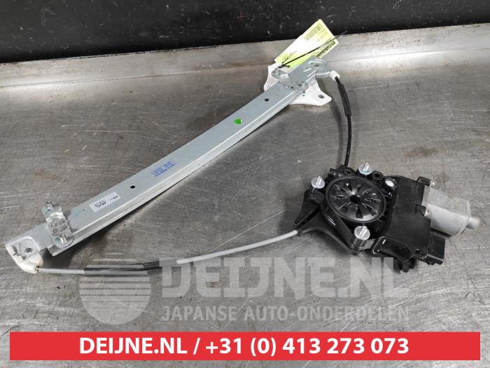 Hyundai I10 Ruitmechaniek 4Deurs links-voor O275573