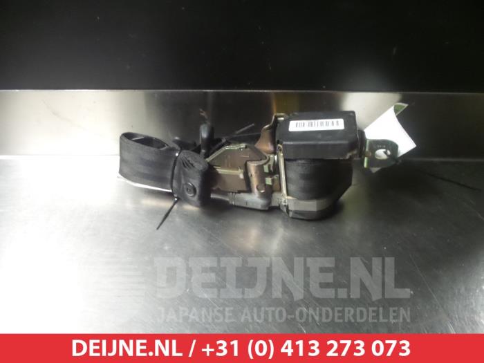 Daewoo Nubira Front seatbelt, right O315233