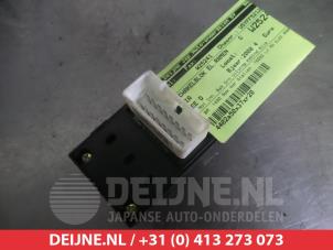 Kia Ceed Multi-functional window switch O311854 photo 2