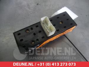 Kia Carens Kombischalter Fenster O388425 foto 2