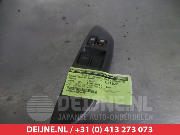 Toyota Yaris Multi-functional window switch O312376